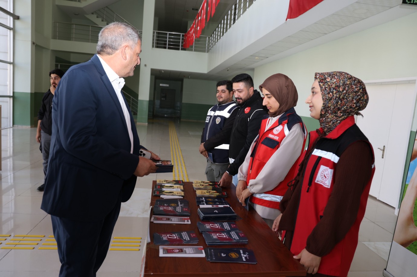 AKÇAKALE'DE BAĞIMLILIK VE KADINA ŞİDDETLE MÜCADELE SEMİNERİ DÜZENLENDİ