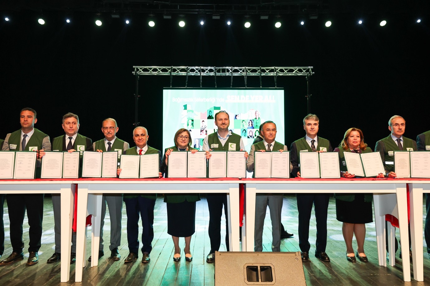 Gaziantep Büyükşehir Belediyesi öncülüğünde kurumlar arası güçlü iş birliğiyle bağımlılıkla mücadelede yeni dönem başlıyor.