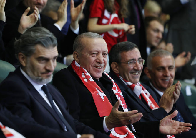 Cumhurbaşkanı Erdoğan, Kocaeli’de Gürcistan Cumhurbaşkanı Kavelaşvili ile Görüştü