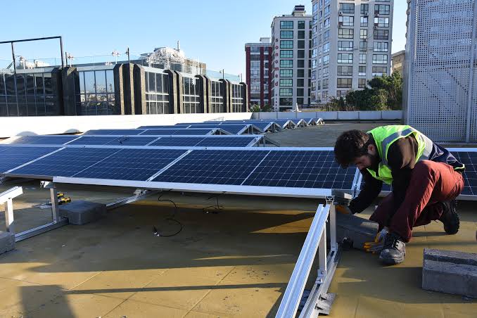 İZSU Yeşil Enerjiye Yatırım Yapıyor, 40 Milyon TL Tasarruf Hedefleniyor