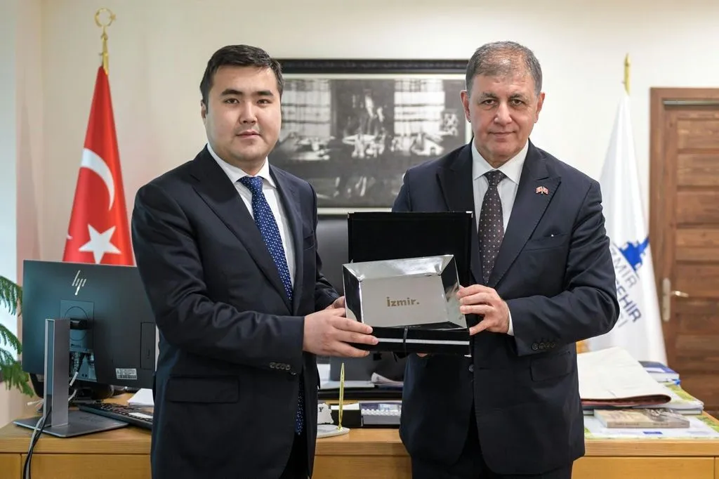 Başkan Tugay, Kırgızistan heyetini İzmir’de ağırladı