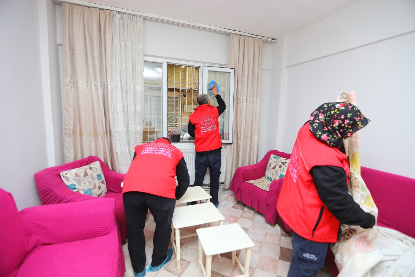 GAZİANTEP BÜYÜKŞEHİR’DEN RAMAZAN ÖNCESİ YAŞLI VE ENGELLİLERE KAPSAMLI DESTEK