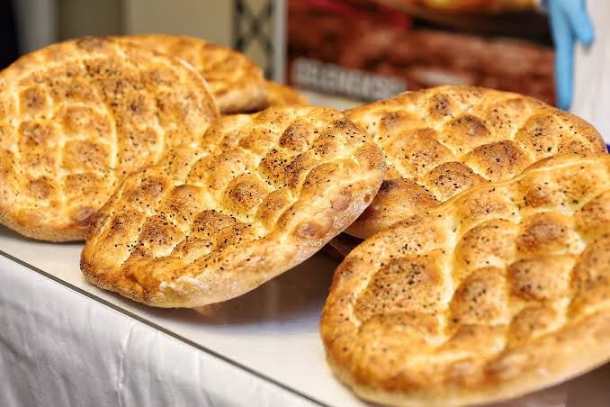 Bursa'da 450 gram BESAŞ pidesinin fiyatı belli oldu