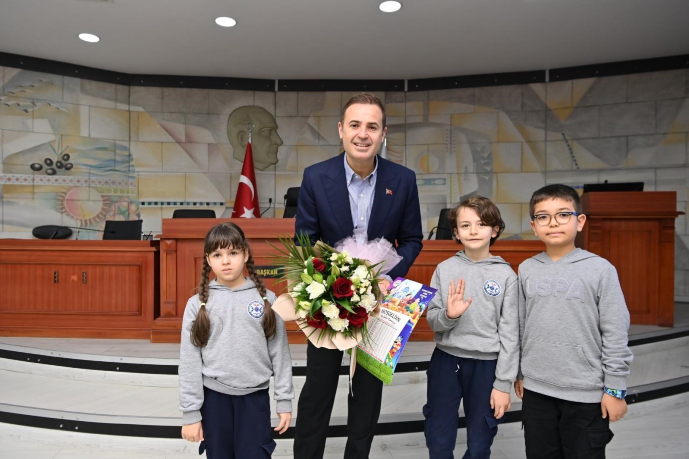 Akın, Öğrencileri Belediyede Ağırladı