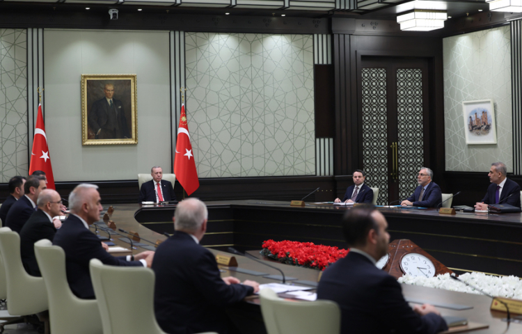 Cumhurbaşkanı Erdoğan: Ramazan’ın birleştirici ruhunu yaşıyoruz... 