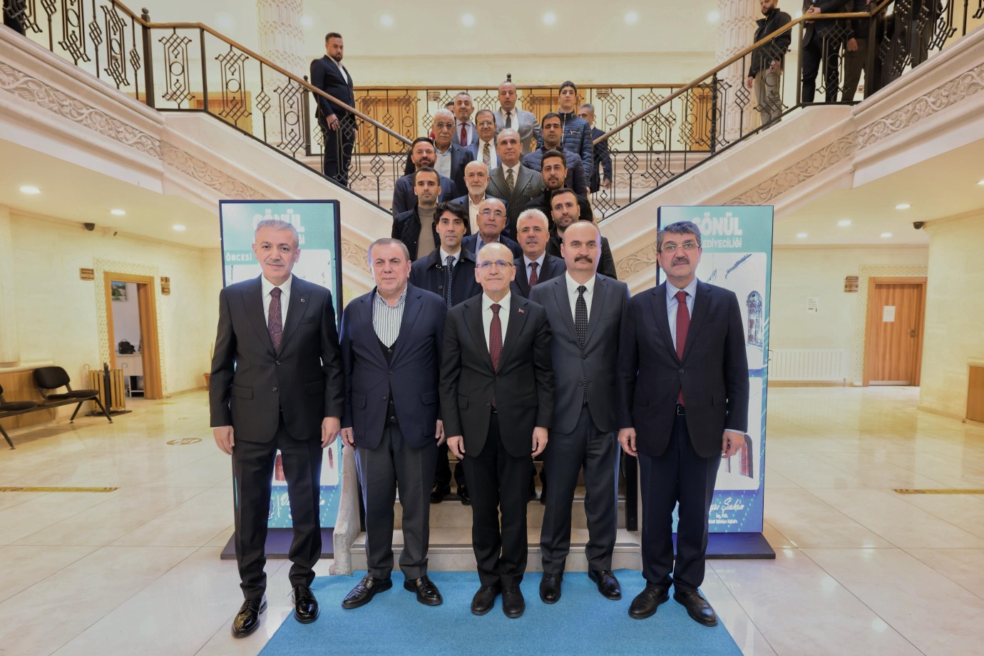 Bakan Şimşek, Midyat'ta İncelemelerde Bulundu
