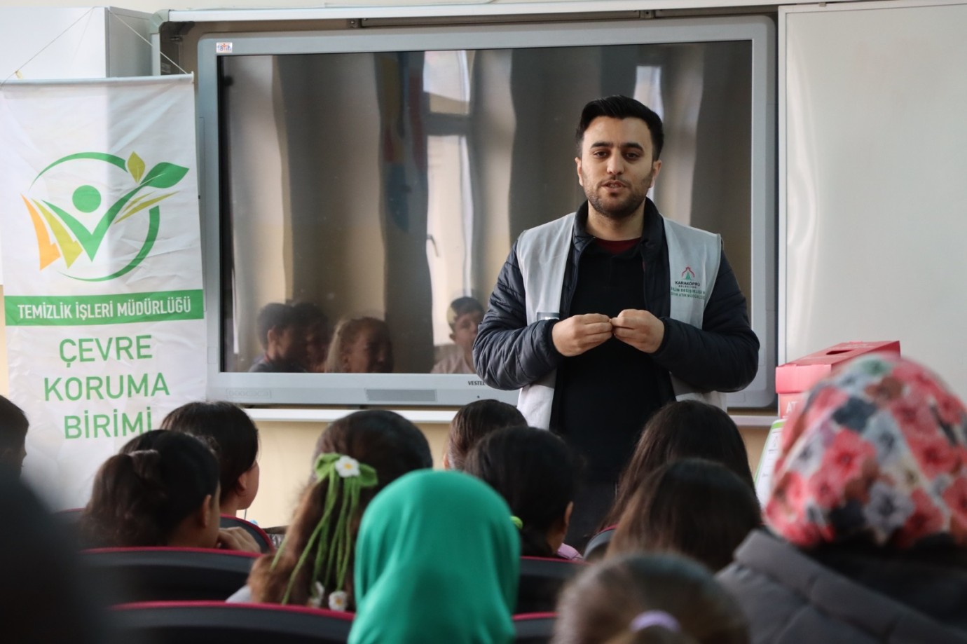 KARAKÖPRÜ’DE 10 BİNDEN FAZLA ÖĞRENCİYE ÇEVRE BİLİNCİ AŞILANDI 