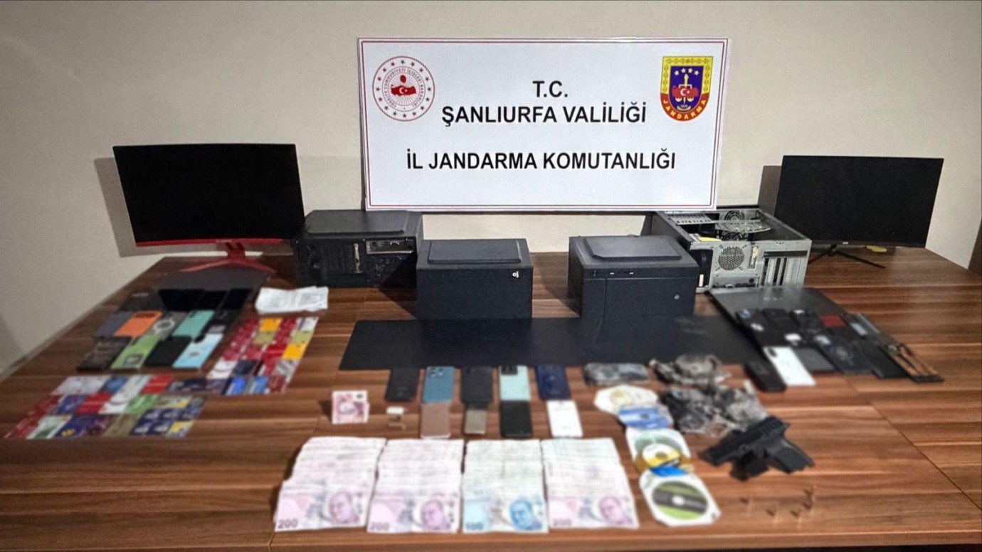 Siverek’te bilişim suçları operasyonu: 14 gözaltı, 150 bin TL nakit ele geçirildi