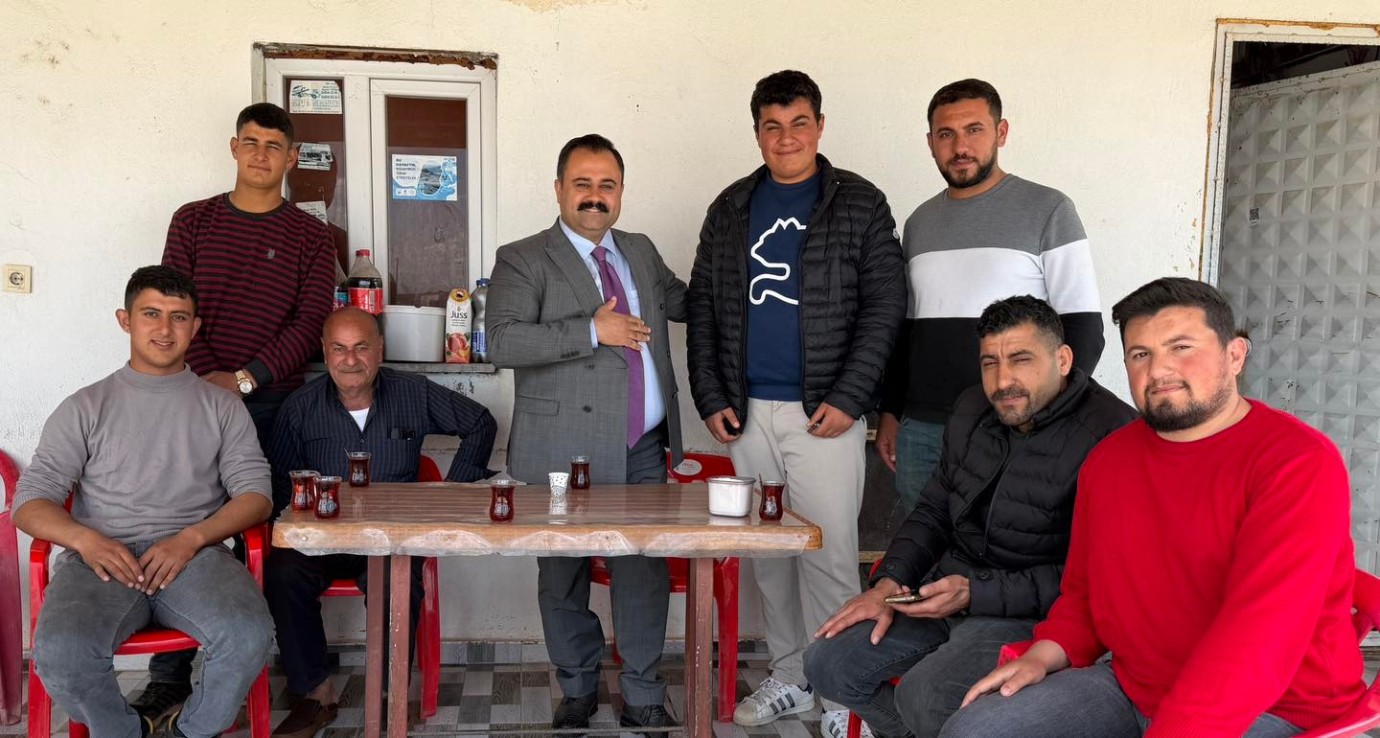 “Başkan İnan Sahada: Tepedüzü’nde Gençlerle Çay, Vatandaşla Doğrudan Diyalog”