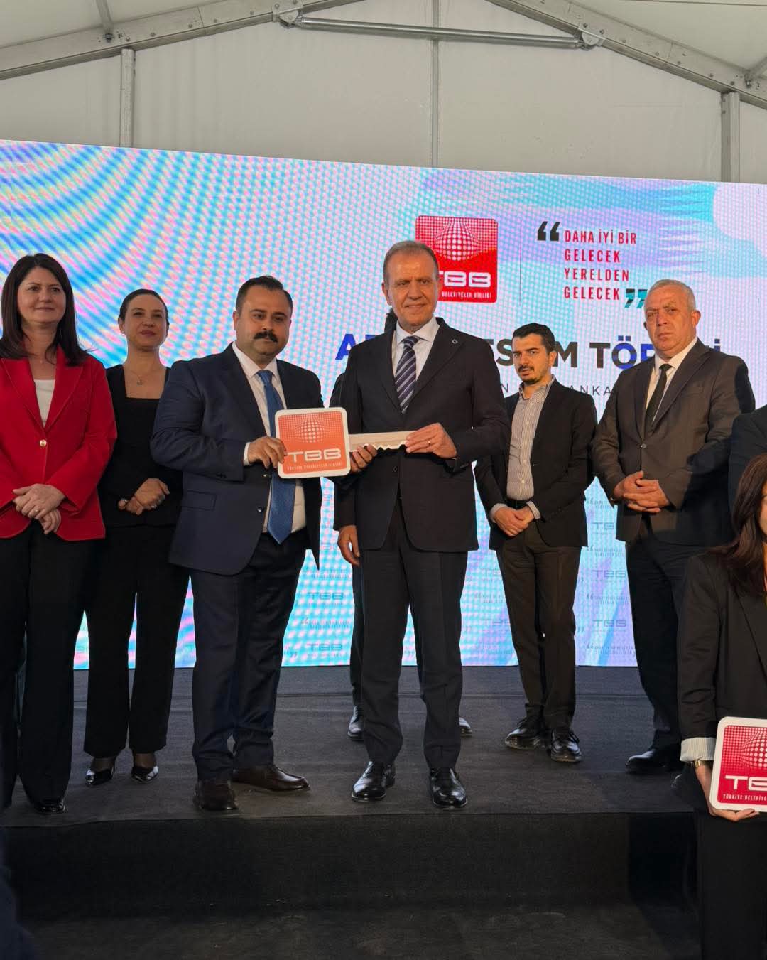 Başkan Serhat Dicle İnan, Belediye Araç Filosunu Güçlendirmeyi Sürdürüyor