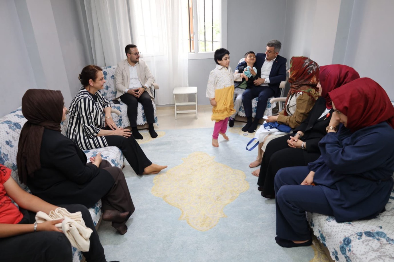 Başkan Günbegi bayram öncesi gönül ziyaretleri gerçekleştirdi