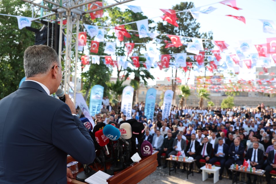 Eyyübiye Belediye Hizmet Binasının Temeli Atıldı