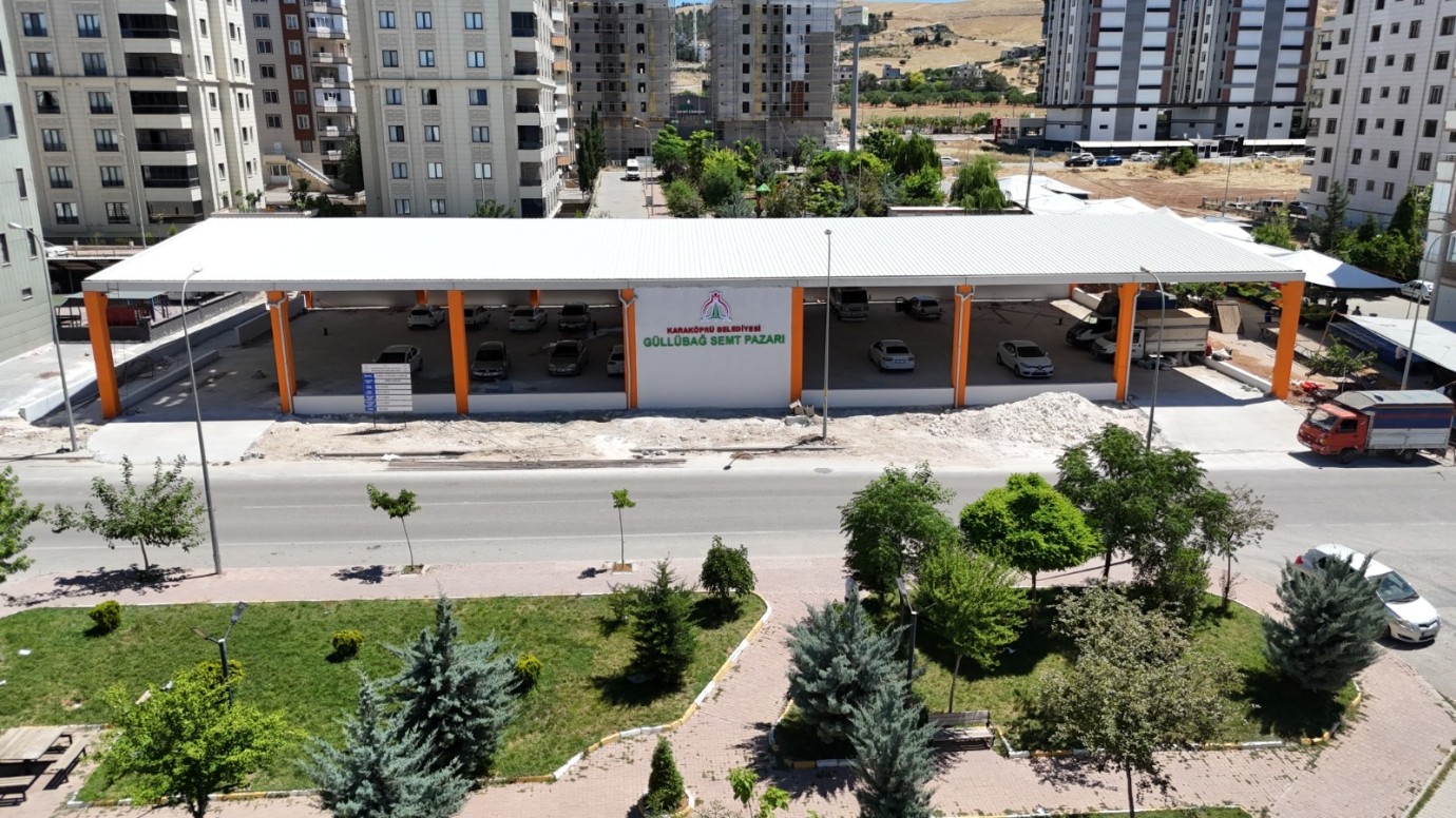 GÜLLÜBAĞ MODERN SEMT PAZARINDA ÇALIŞMALARDA SONA GELİNDİ