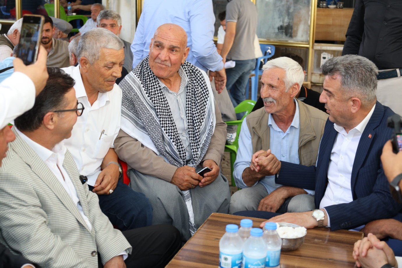   AK Parti İl Başkanı Günbegi Siverek'te Gönüller Kazandı