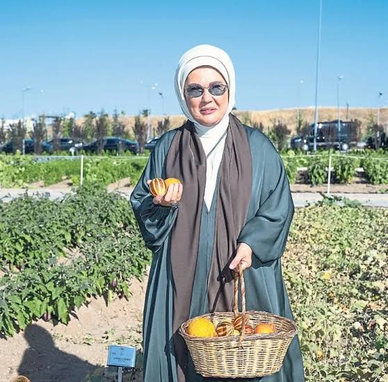 Emine Erdoğan’dan Millî Botanik Bahçesi’ne Ziyaret