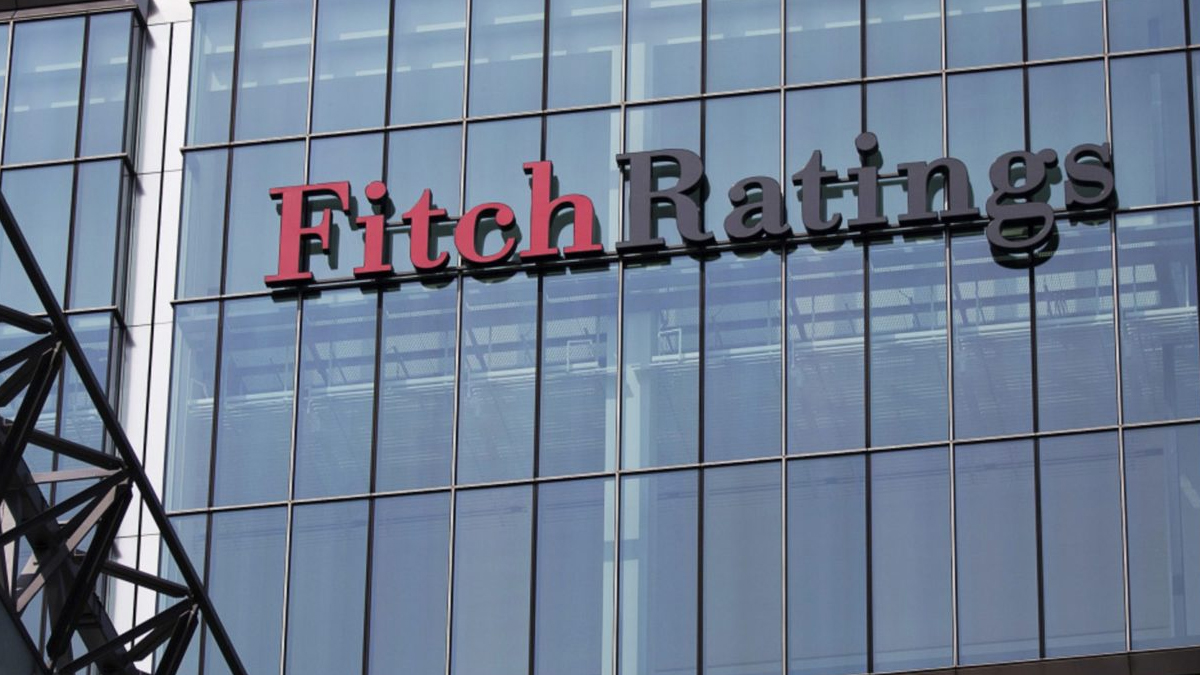 Fitch, Euro Bölgesi ve İngiltere'de resesyon bekliyor
