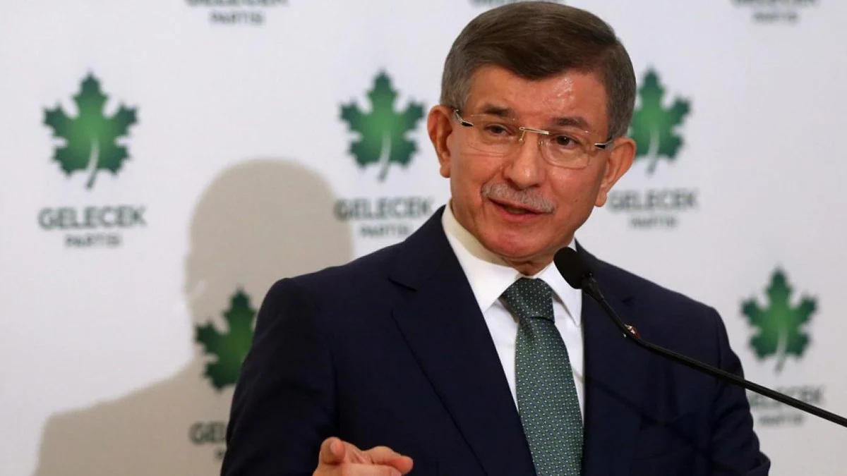Davutoğlu'ndan iktidara Sinan Ateş tepkisi