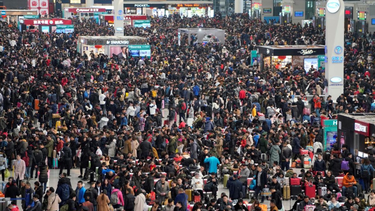 Çin’de genç işsizlik yeni bir rekor kırdı...