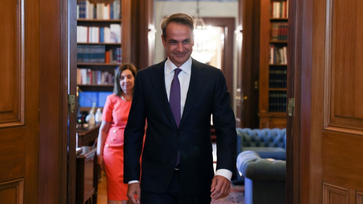 Miçotakis tekrar başbakan