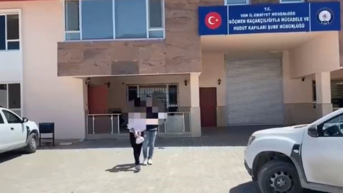 Göçmen kaçakçılığı soruşturmasında 3 tutuklama