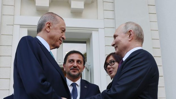 Erdoğan'dan doğalgaz merkezi ve tahıl koridoru mesajları