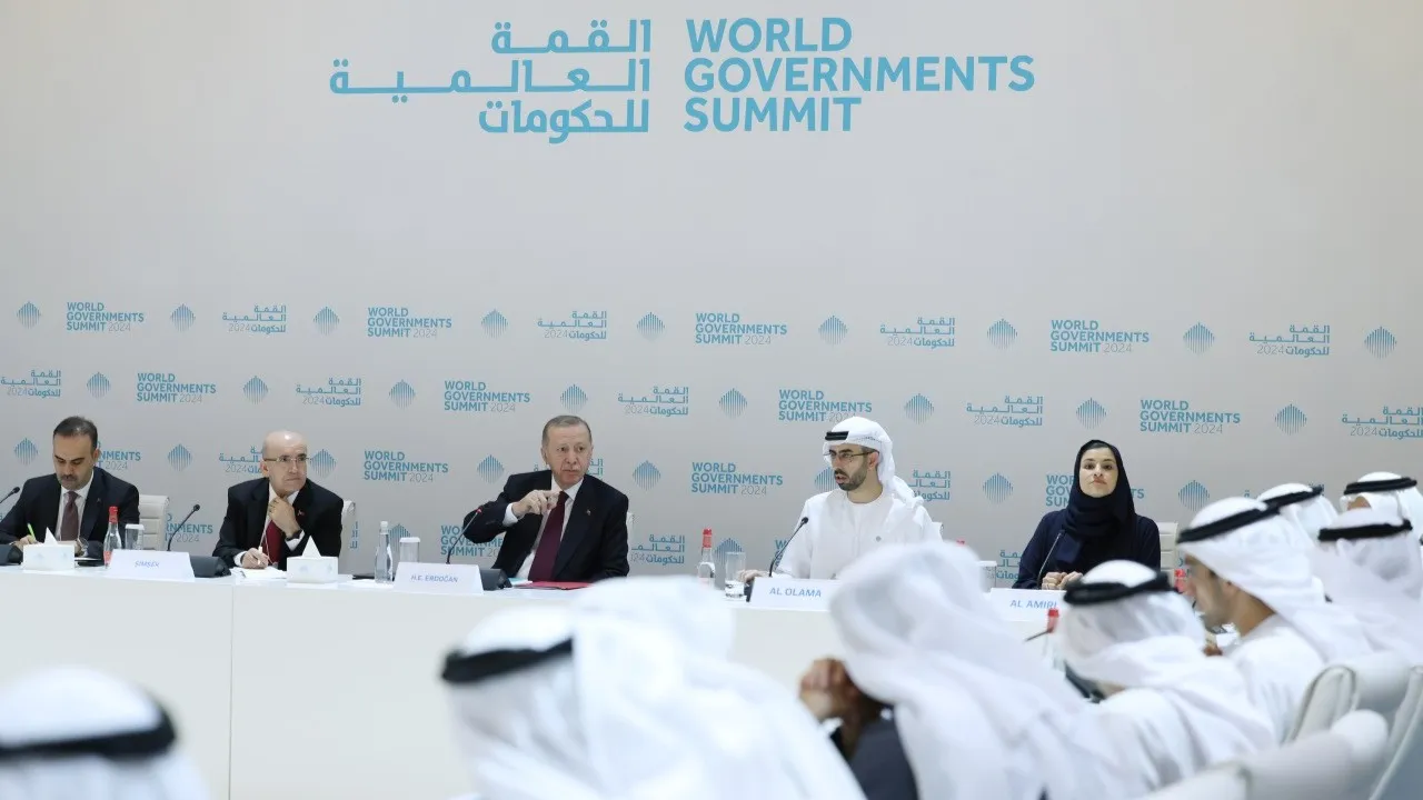 Erdoğan Dubai'de uluslararası yatırım şirketleriyle görüştü