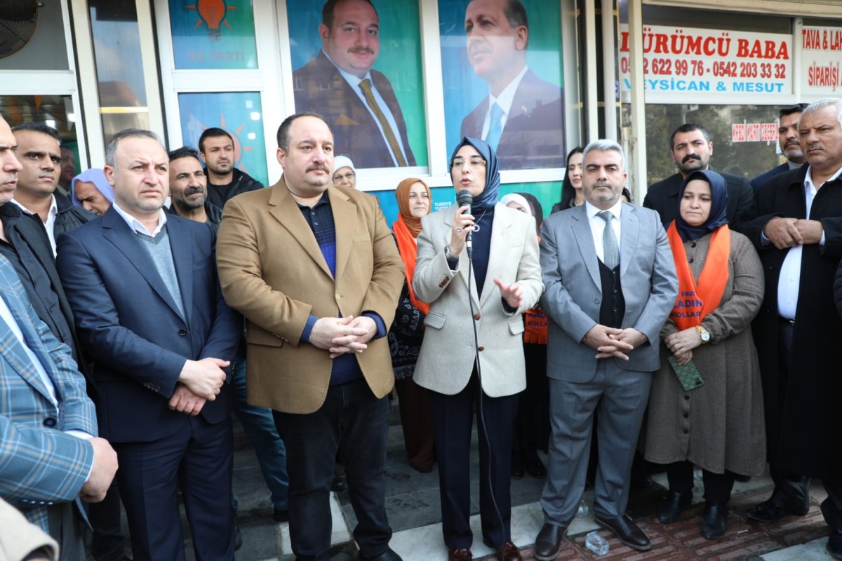 MİLLETVEKİLİ YAZMACI’DAN EKİNCİ’NİN SEÇİM İRTİBAT BÜROSUNA ZİYARET 