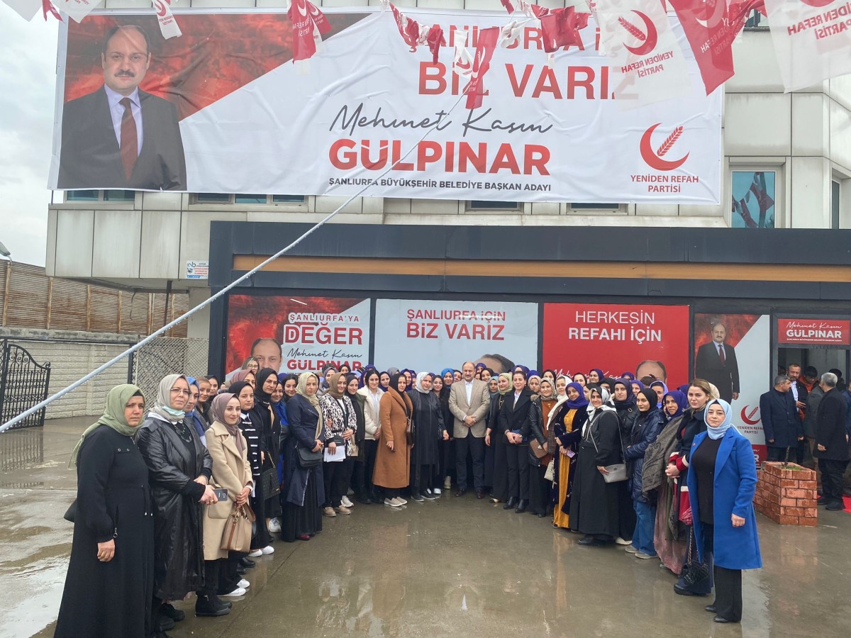 Mehmet Kasım Gülpınar'ın 8 Mart Dünya Kadınlar Günü Mesajı...