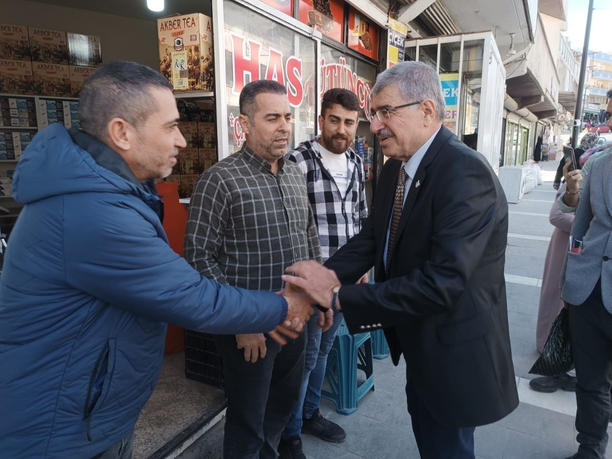 Başkan Adayı Vedat Doğar,Vatandaş ve Esnaf Ziyaretlerini Sürdürdü
