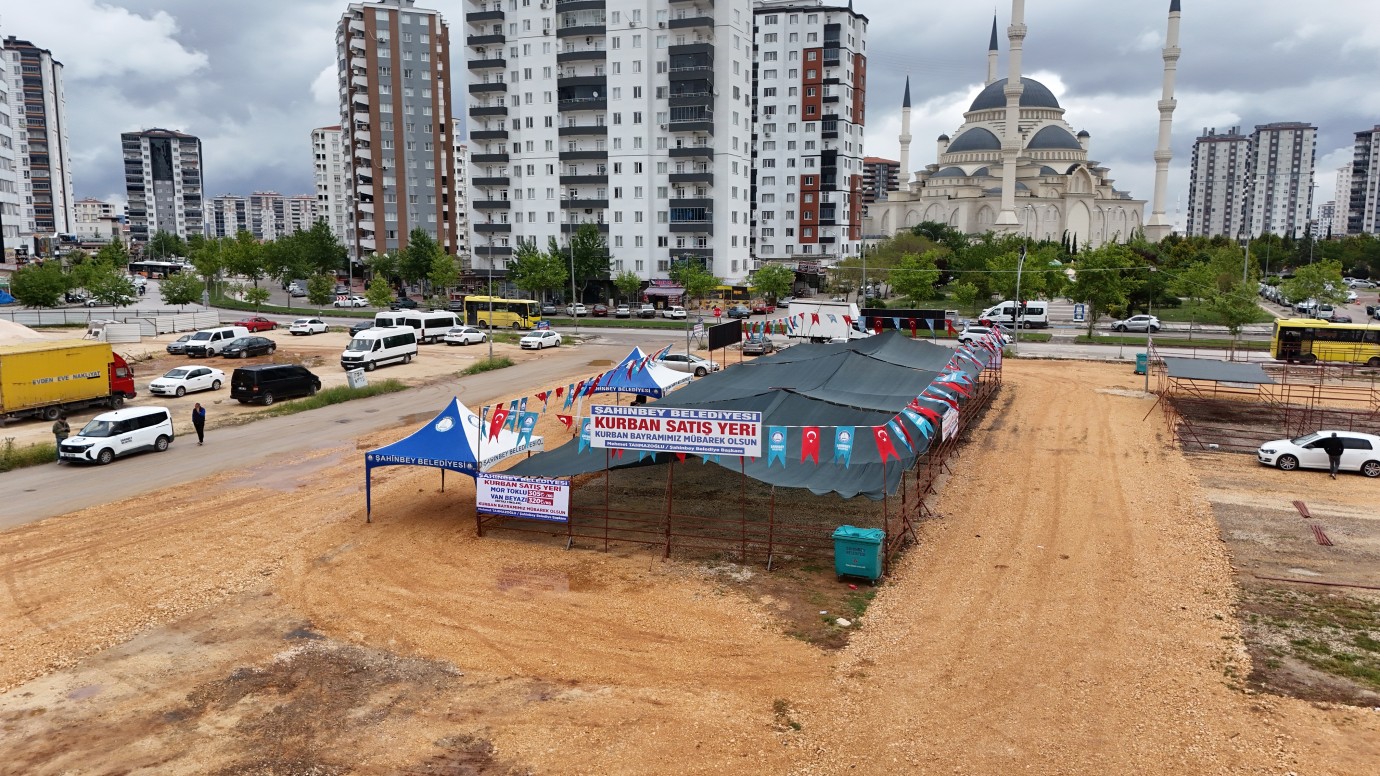 ŞAHİNBEY’DE KURBAN SATIŞ VE KESİM YERLERİ BELİRLENDİ      