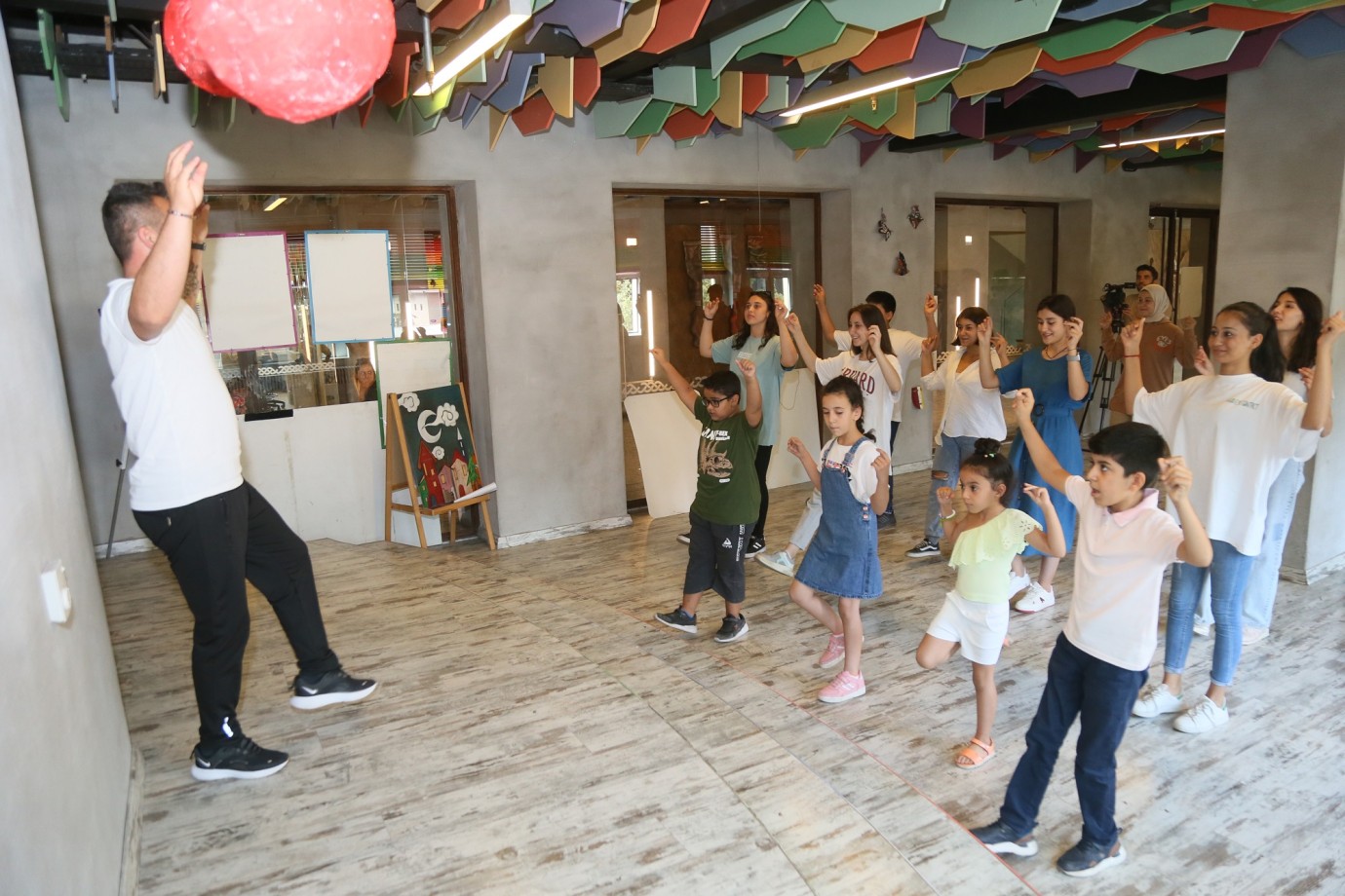 BÜYÜKŞEHİR, ÖĞRENCİLER İÇİN VERİMLİ BİR YAZ TATİLİ PROGRAMI HAZIRLADI