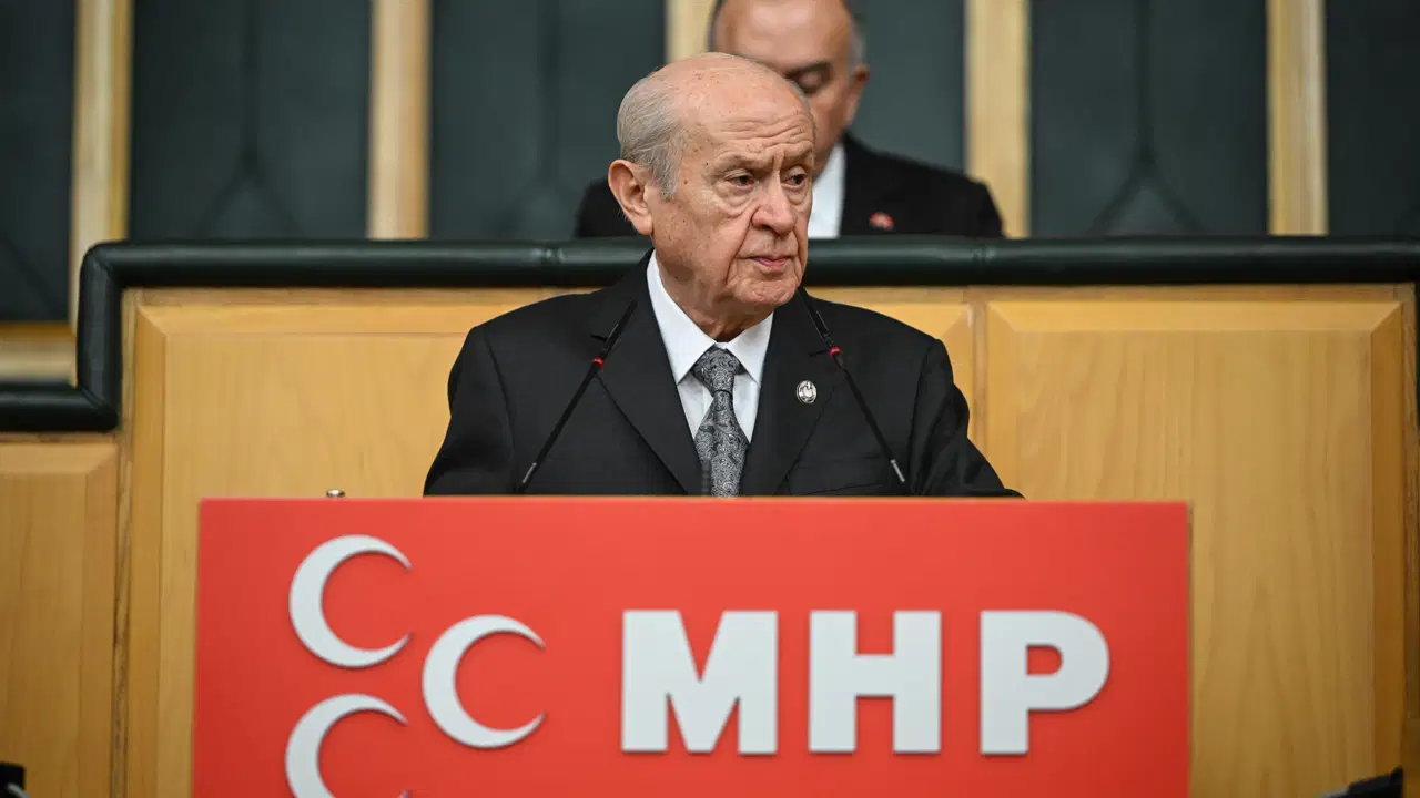 Bahçeli’den Erdoğan’ın Yeniden Adaylığı İçin Seçimlerin Yenilenmesi Çağrısı