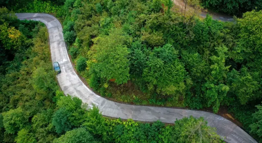 İkizce Tombaşlı’da Beton Yol Çalışması Başladı