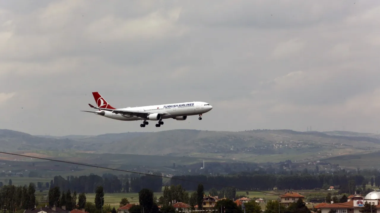 Türkiye'de hava yolunu kullanan yolcu sayısı 200 milyona ulaştı